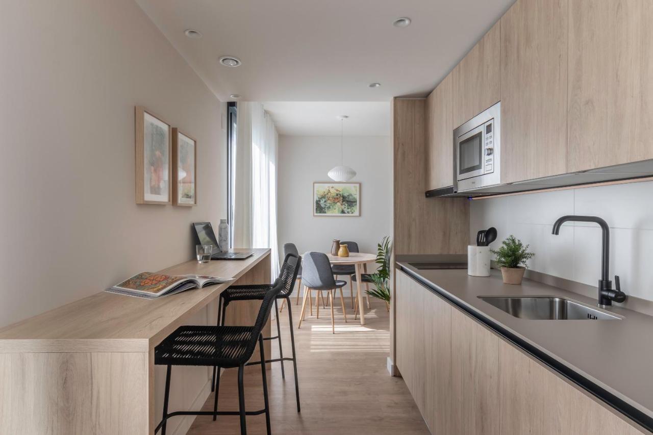 Apartamentos Líbere Pamplona Yamaguchi Exterior foto