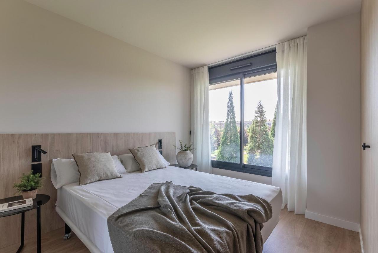 Apartamentos Líbere Pamplona Yamaguchi Exterior foto