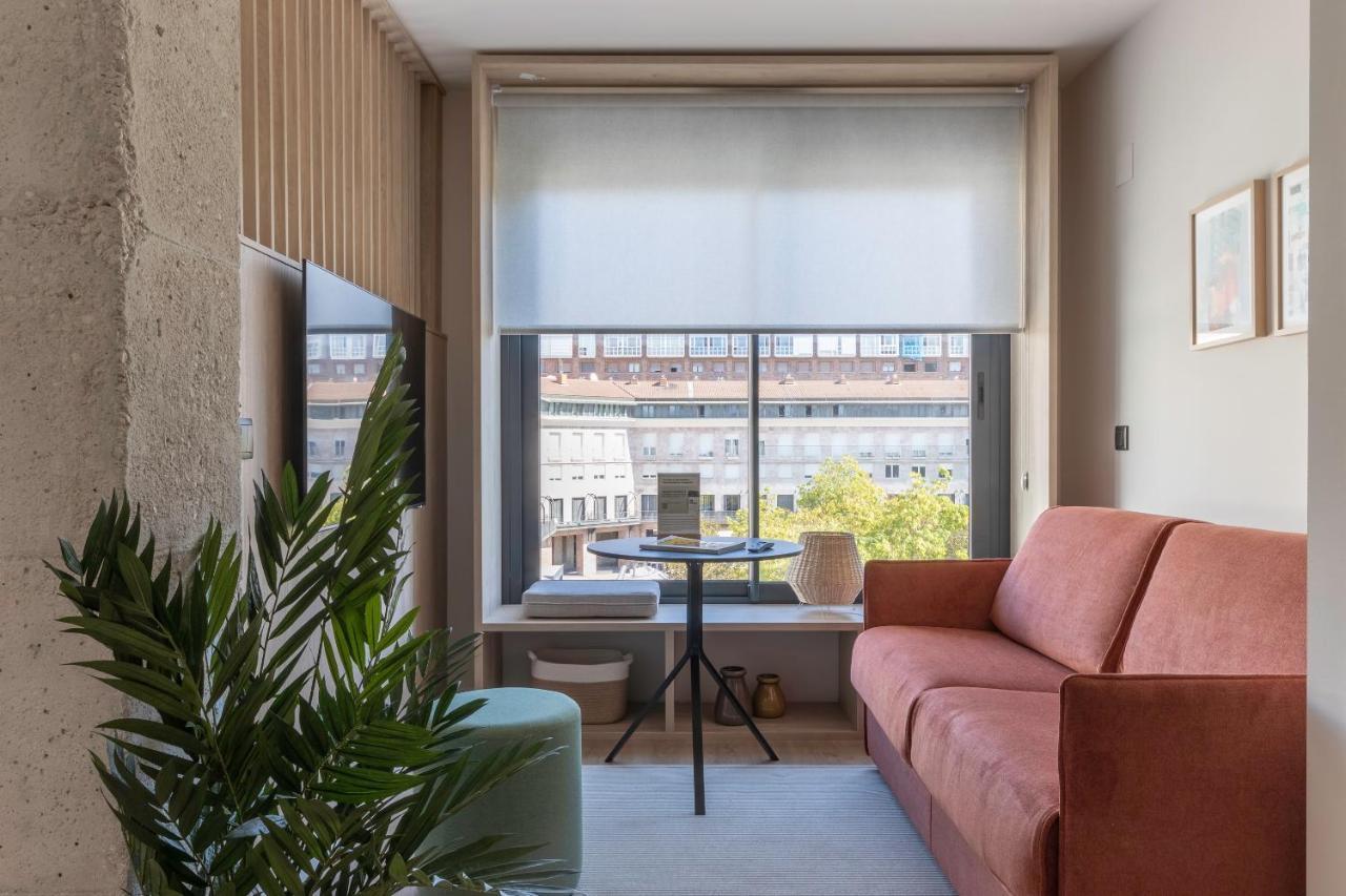 Apartamentos Líbere Pamplona Yamaguchi Exterior foto