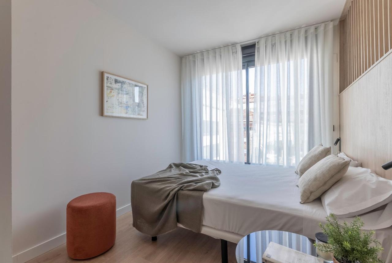 Apartamentos Líbere Pamplona Yamaguchi Exterior foto