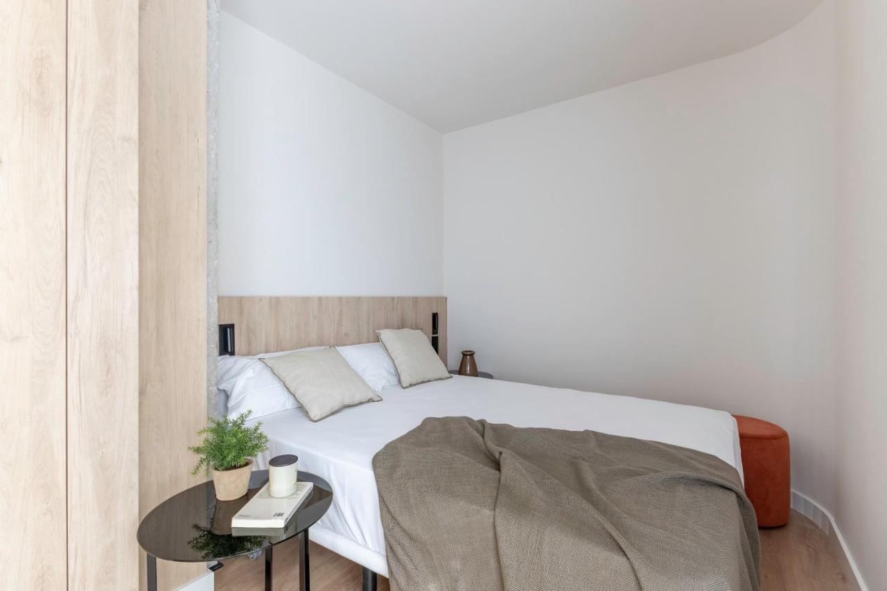 Apartamentos Líbere Pamplona Yamaguchi Exterior foto